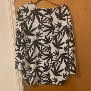 Chic Black Leaf Print Long Sleeve Women's Top